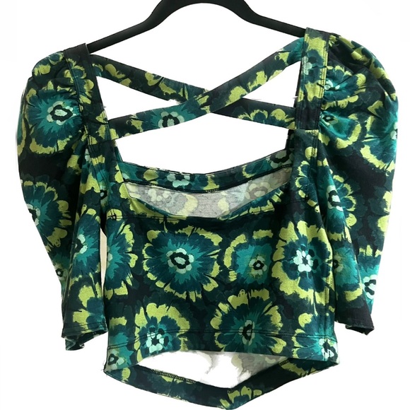 FREE PEOPLE REVOLVE GREEN FLORAL PRINT CROP TOP - Picture 3 of 3